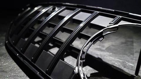 C236前期 CLEクラス用パナメリカーナグリル(Chrome・Black)