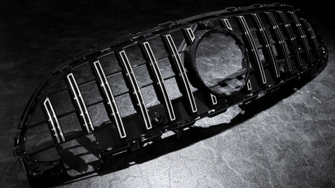 W206 Cクラス用パナメリカーナグリル(Chrome・Black)